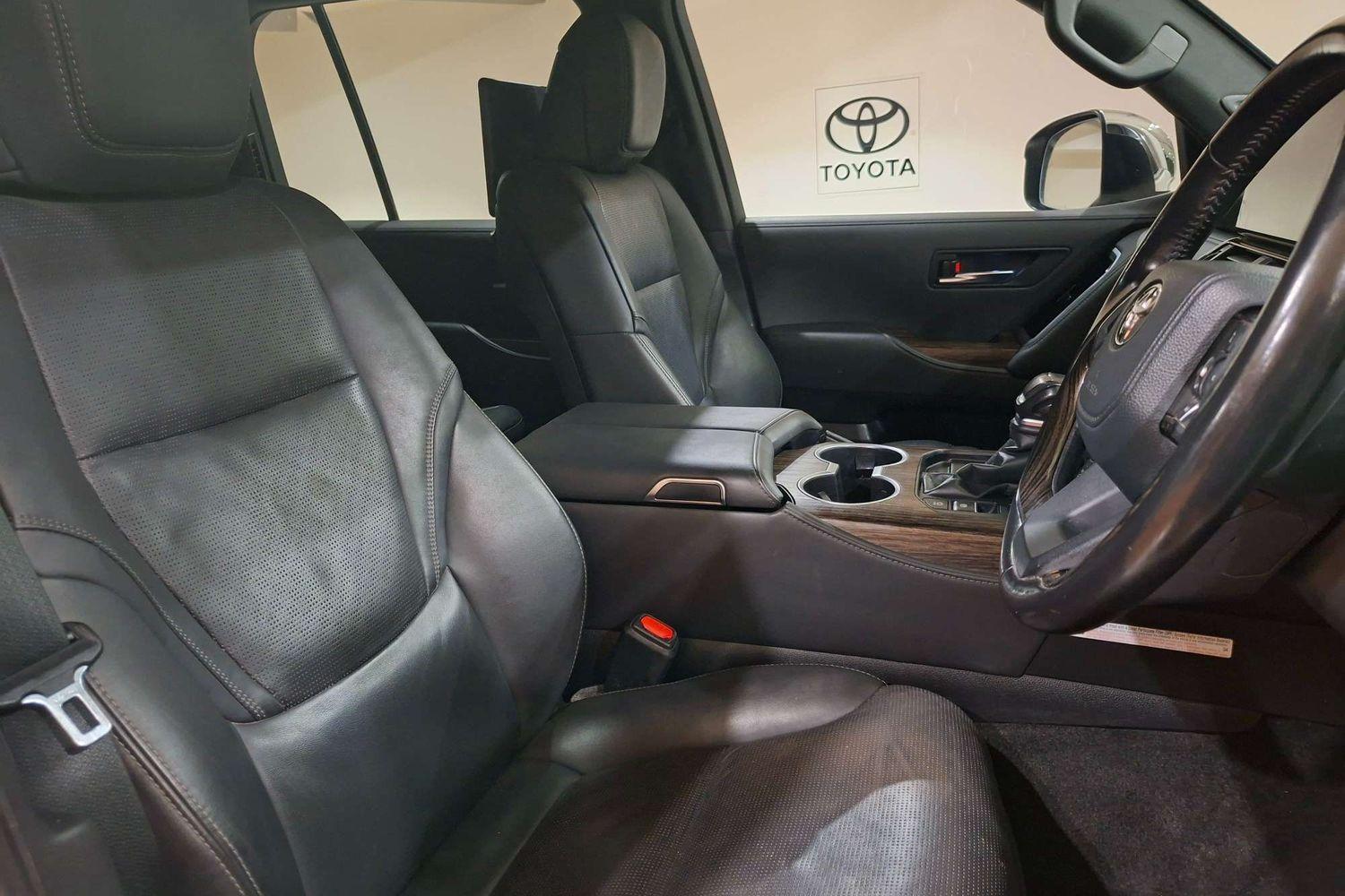 2023 Toyota Landcruiser Sahara in White