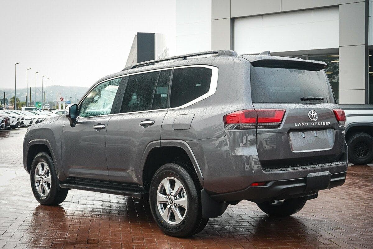 2026 Toyota Landcruiser 300 Sahara in Silver