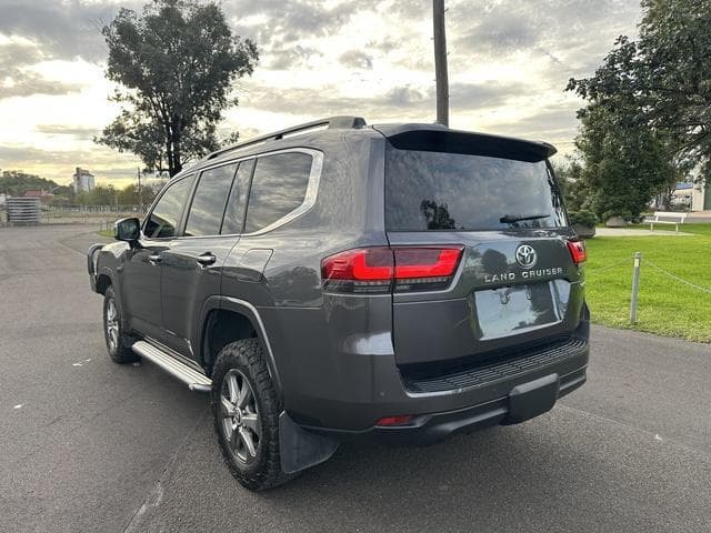 2022 Toyota Landcruiser Sahara in Silver