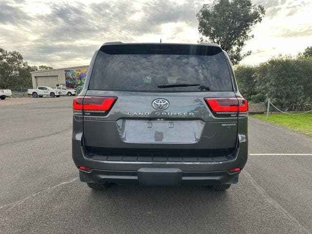 2022 Toyota Landcruiser Sahara in Silver
