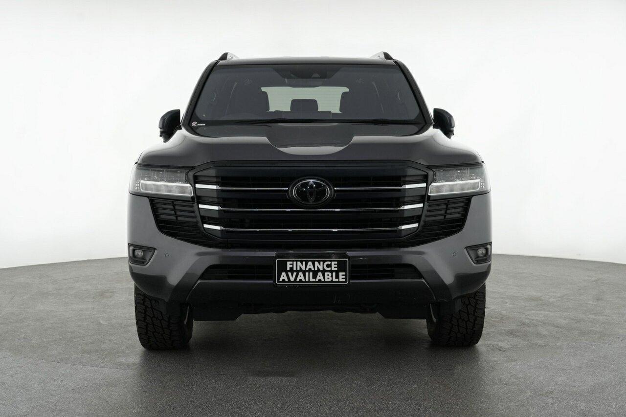 2022 Toyota Landcruiser GXL in Silver