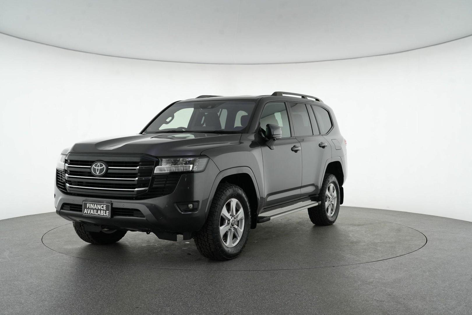 2022 Toyota Landcruiser GXL in Silver