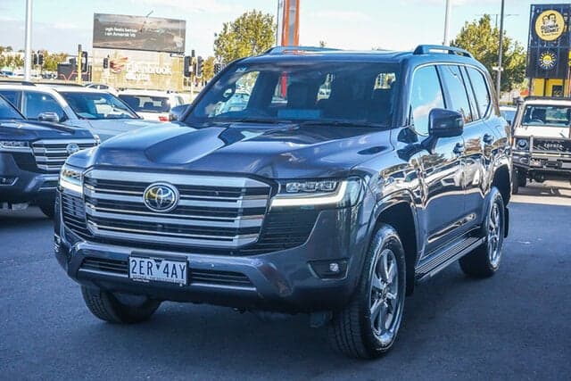 2026 Toyota Landcruiser VX in Silver