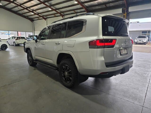 2022 Toyota Landcruiser Sahara in Silver