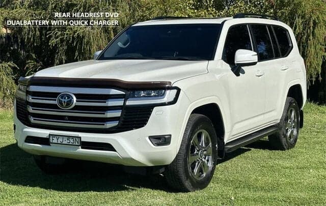 2023 Toyota Landcruiser VX in White