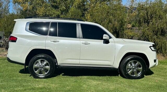 2023 Toyota Landcruiser VX in White