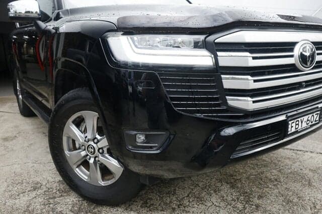 2023 Toyota Landcruiser Sahara in Black