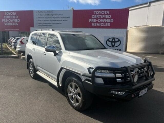 2024 Toyota Landcruiser Sahara in Silver