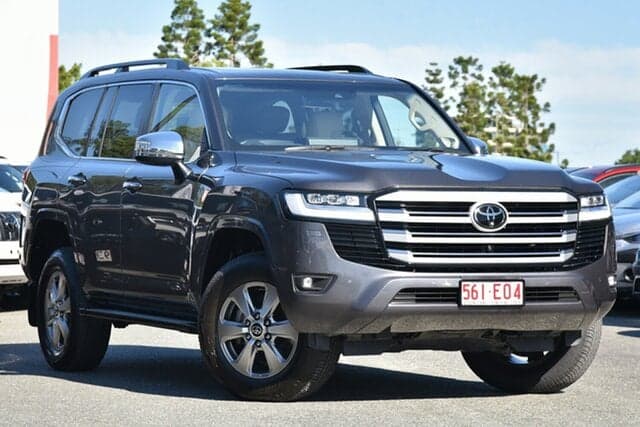 2022 Toyota Landcruiser Sahara in Silver