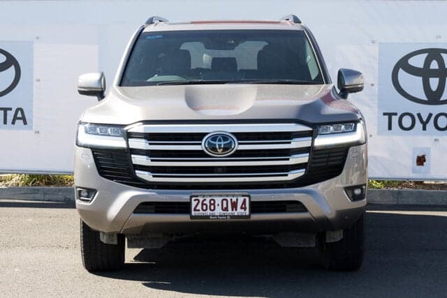 2022 Toyota Landcruiser VX in Bronze