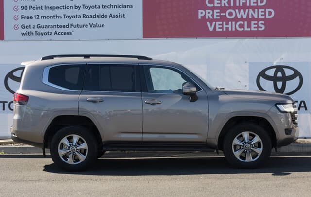 2022 Toyota Landcruiser VX in Bronze