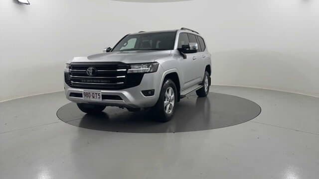 2022 Toyota Landcruiser GXL in Silver