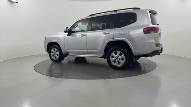 2022 Toyota Landcruiser GXL in Silver