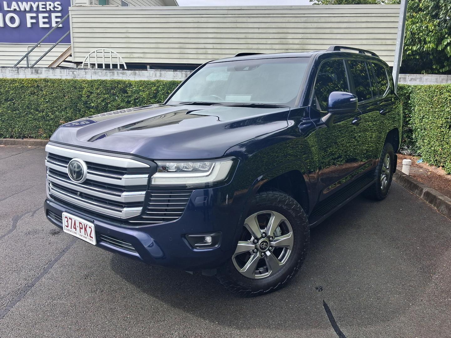 2022 Toyota Landcruiser VX in Blue