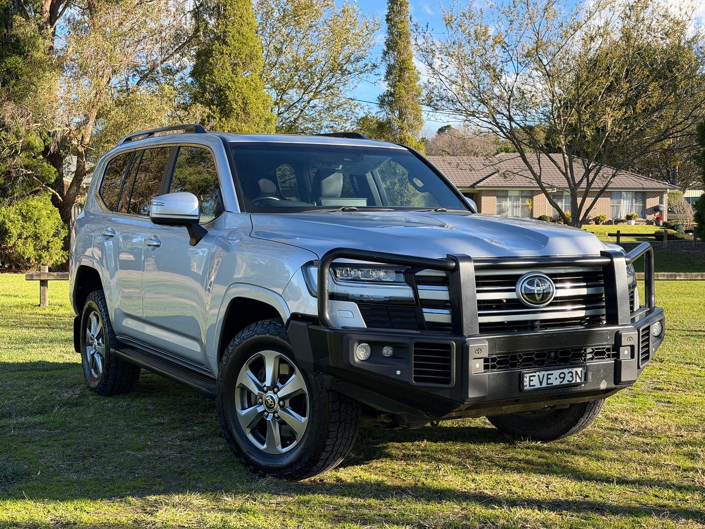 2022 Toyota Landcruiser VX in Silver