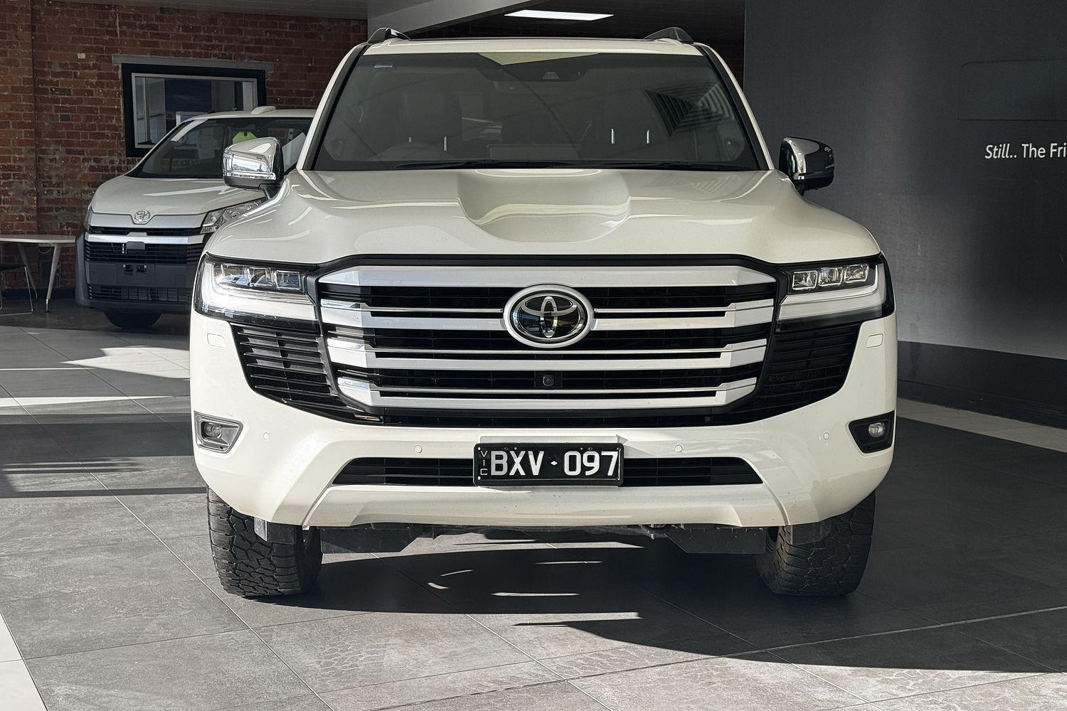 2022 Toyota Landcruiser Sahara in White