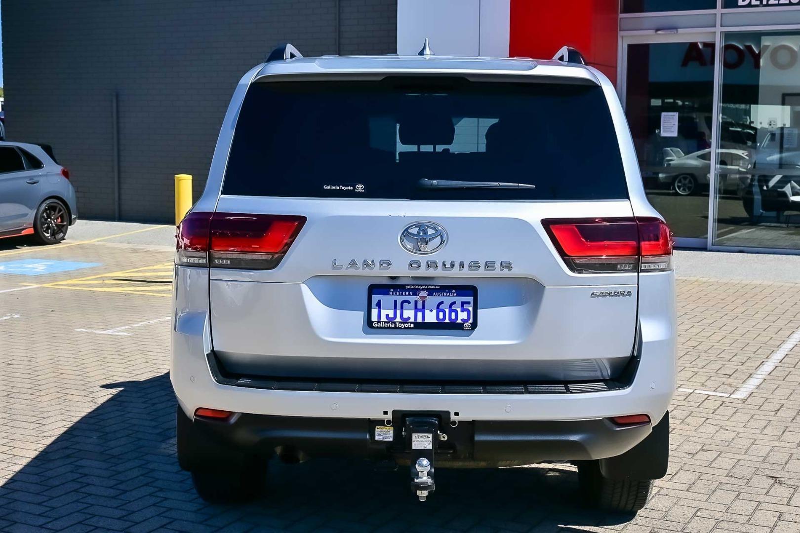 2022 Toyota Landcruiser Sahara in Silver