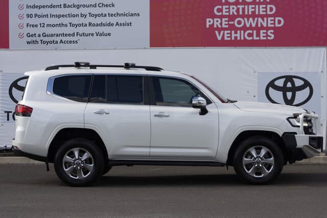 2022 Toyota Landcruiser Sahara in White