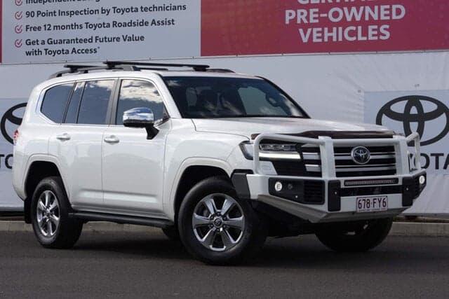 2022 Toyota Landcruiser Sahara in White