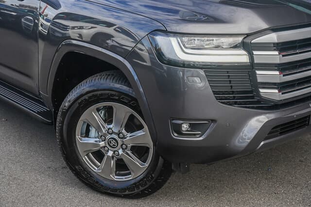 2026 Toyota Landcruiser VX in Silver