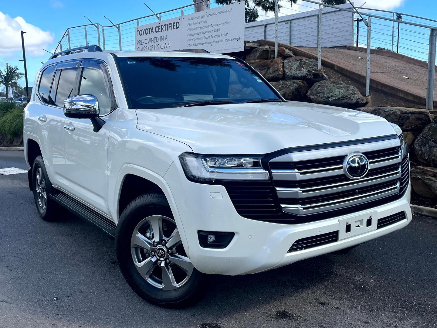 2022 Toyota Landcruiser Sahara in White