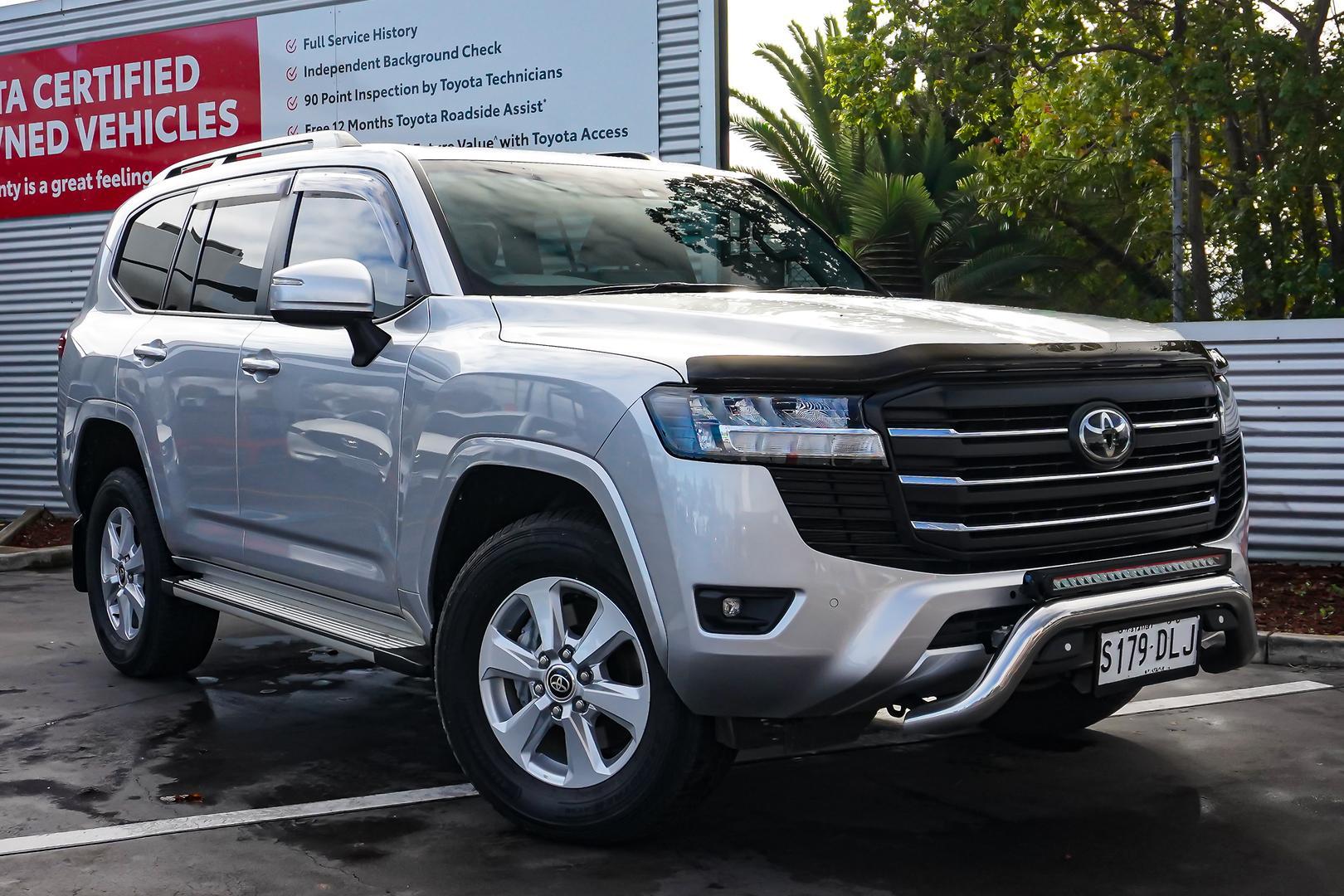 2023 Toyota Landcruiser GXL in Silver