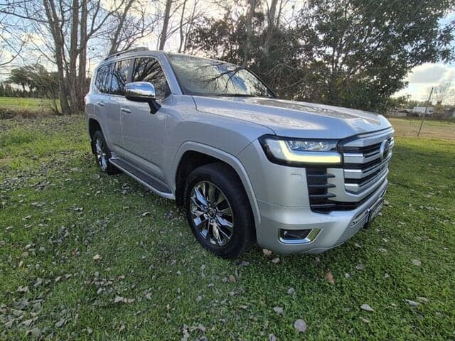2022 Toyota Landcruiser Sahara ZX in Silver