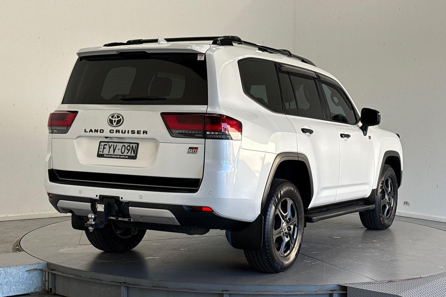 2023 Toyota Landcruiser GR Sport in White