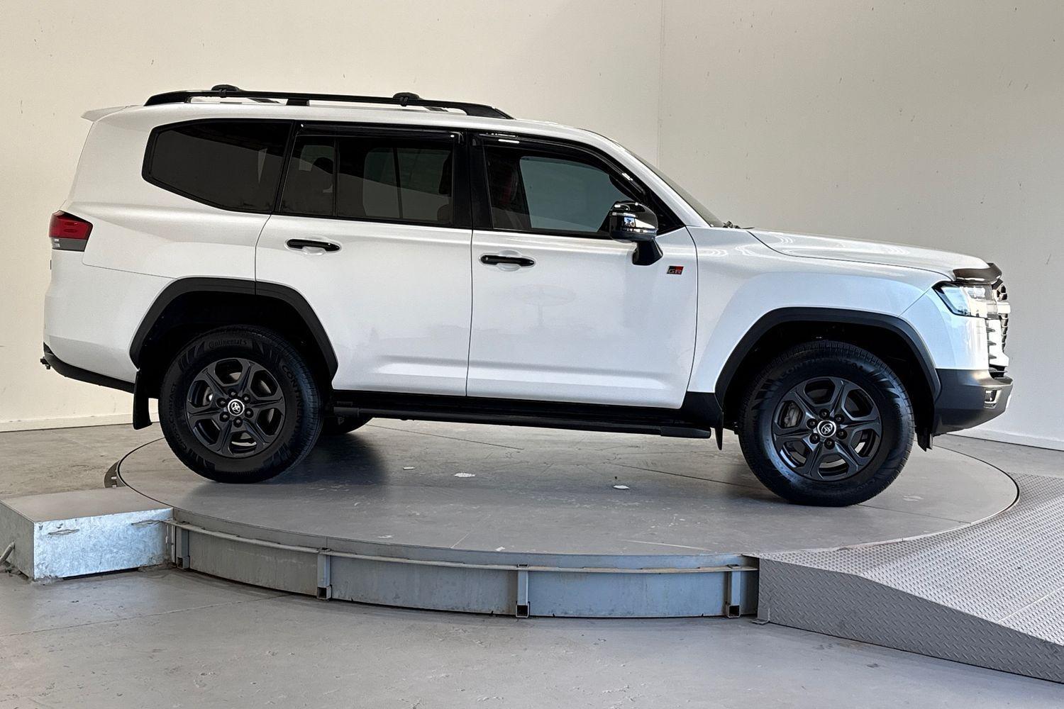 2023 Toyota Landcruiser GR Sport in White