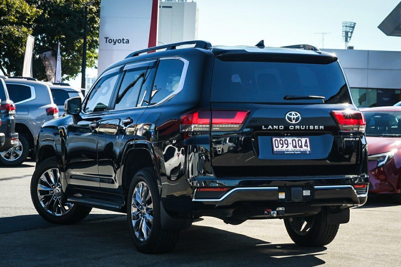 2024 Toyota Landcruiser Sahara ZX in Black