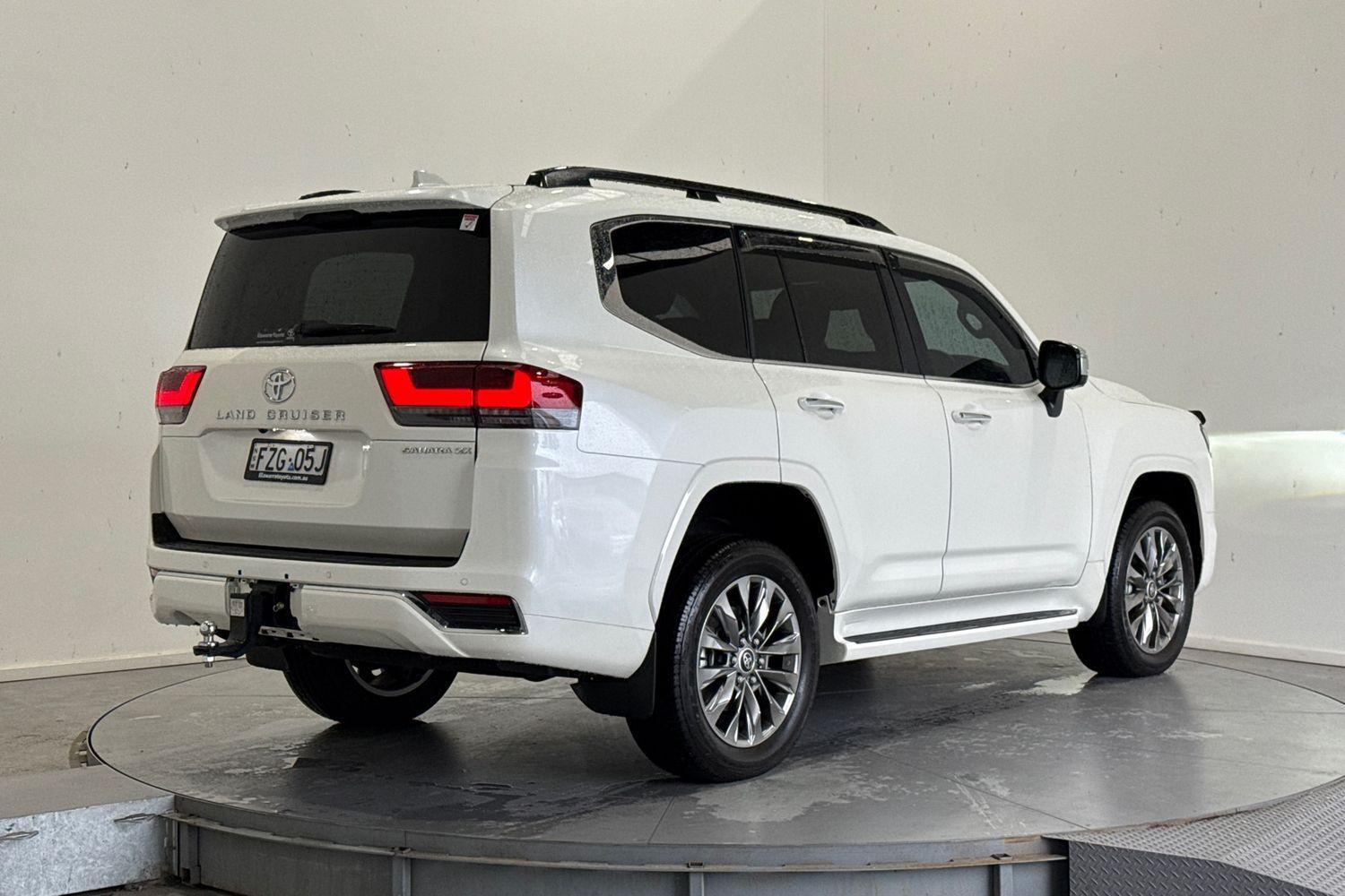 2026 Toyota Landcruiser Sahara ZX in White