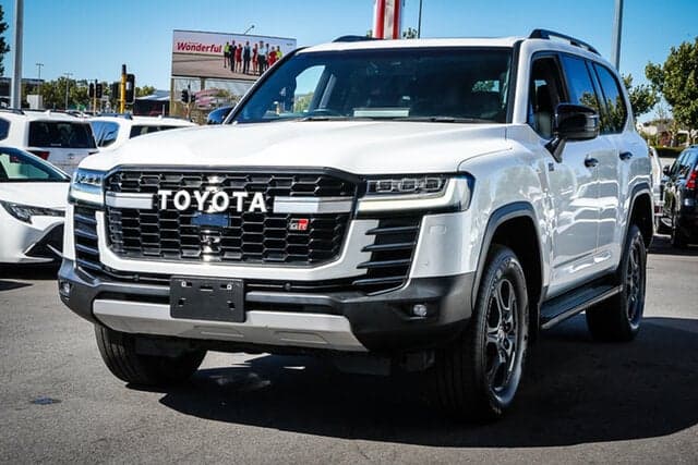 2022 Toyota Landcruiser GR-S in White