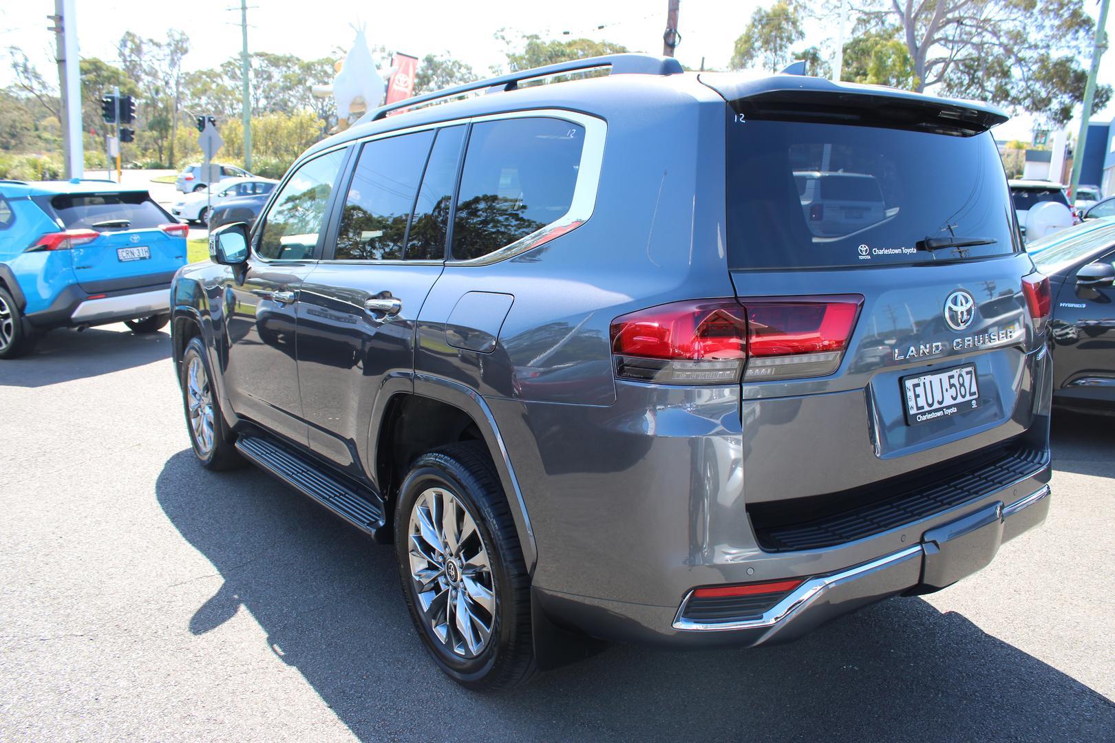 2022 Toyota Landcruiser Sahara ZX in Silver