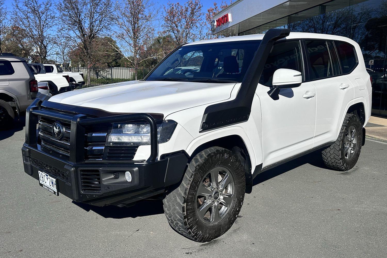 2024 Toyota Landcruiser GX in White