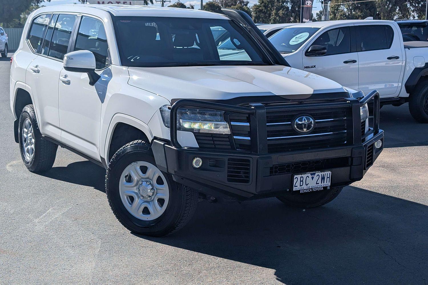 2024 Toyota Landcruiser 300 GX in White