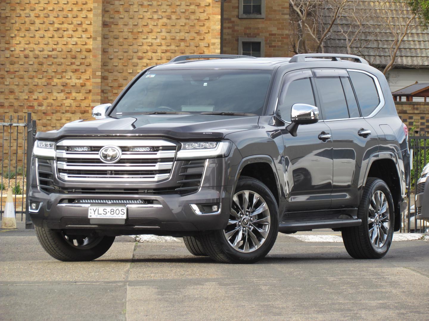 2022 Toyota Landcruiser Sahara ZX in Silver