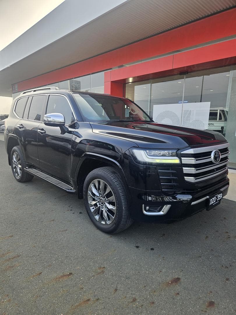 2023 Toyota Landcruiser Sahara ZX in Black