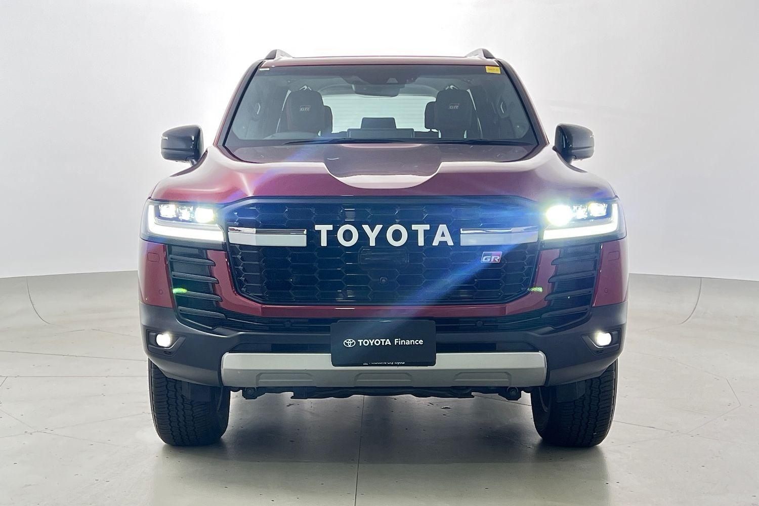 2024 Toyota Landcruiser GR-S in Red