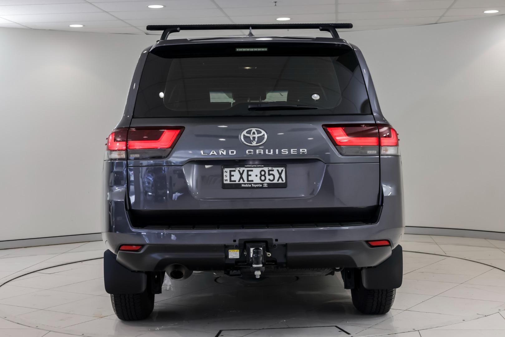 2022 Toyota Landcruiser GX in Silver