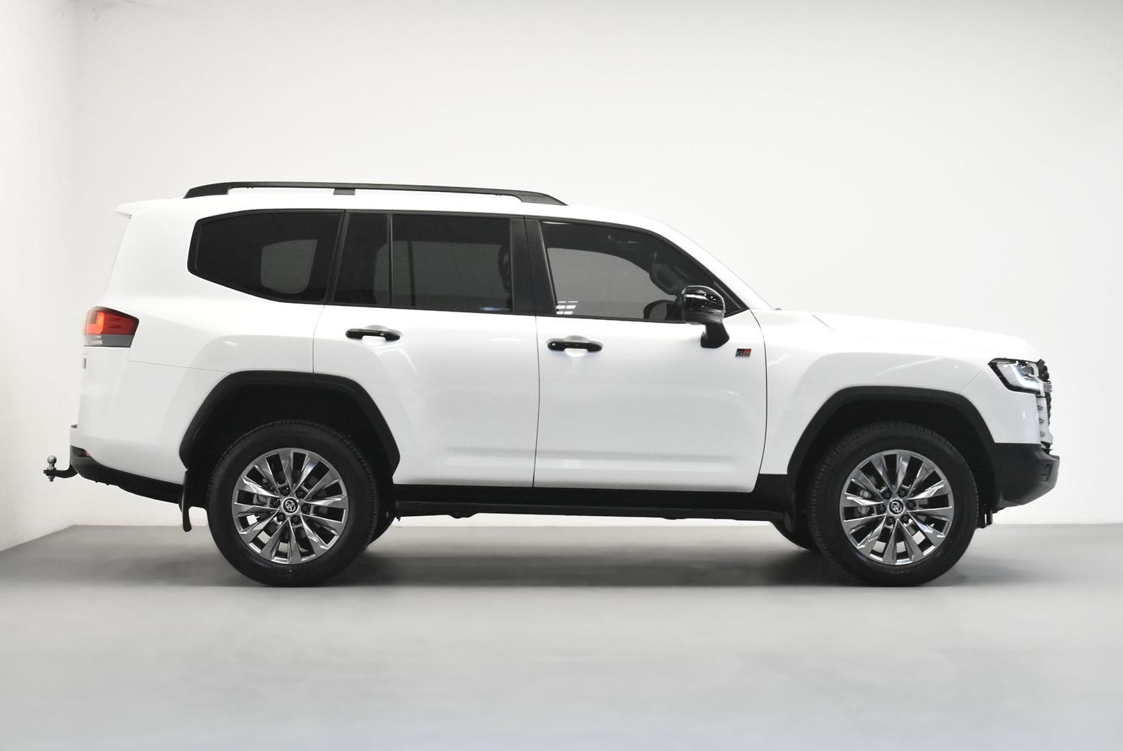2023 Toyota Landcruiser GR-S in White