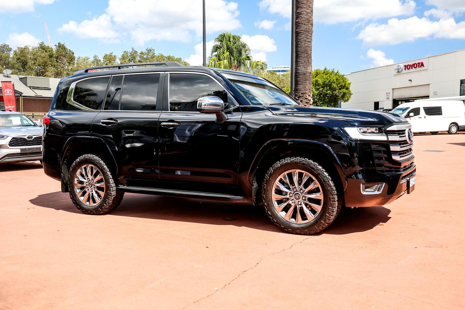 2022 Toyota Landcruiser Sahara ZX in Black