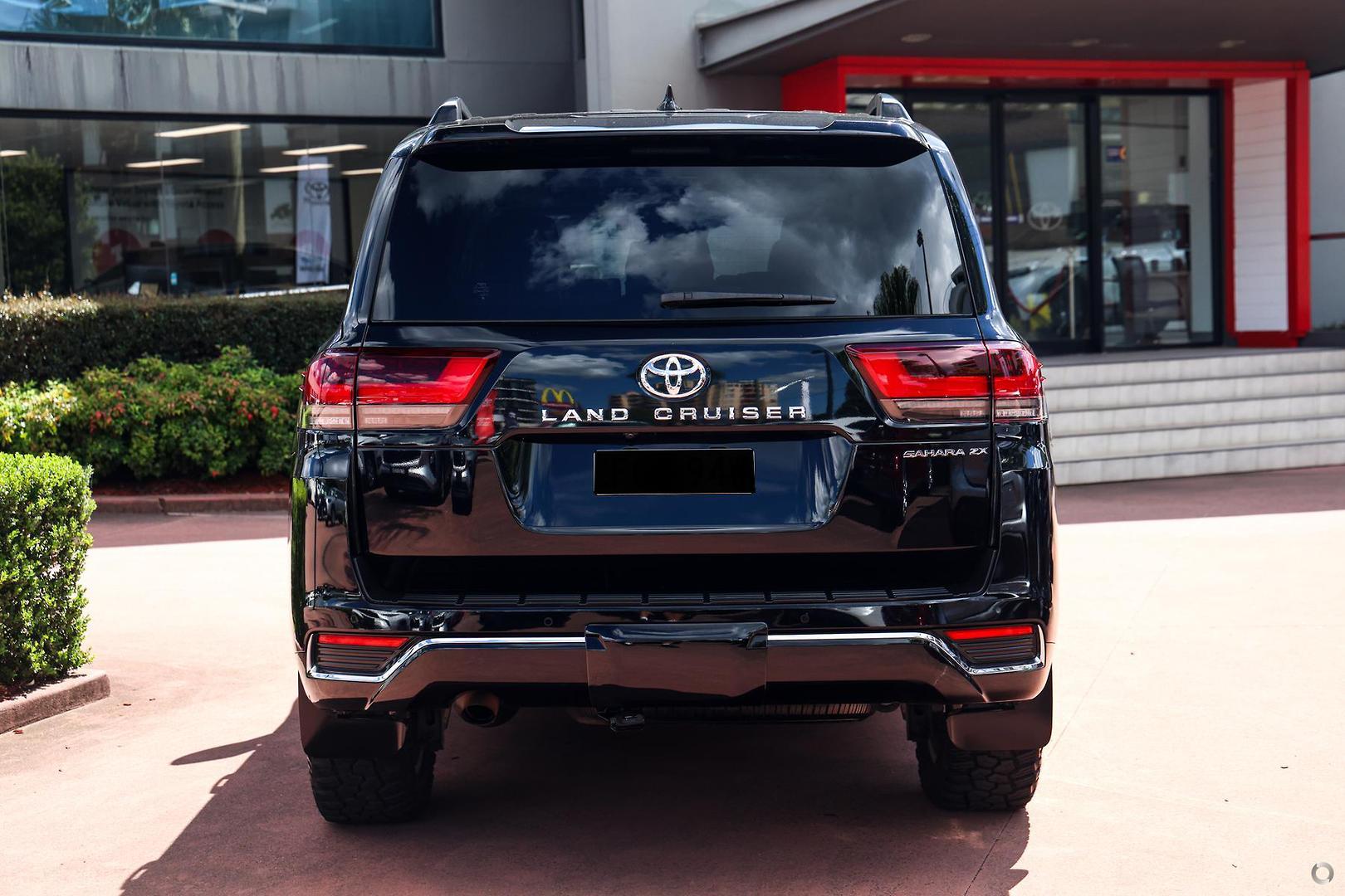 2022 Toyota Landcruiser Sahara ZX in Black