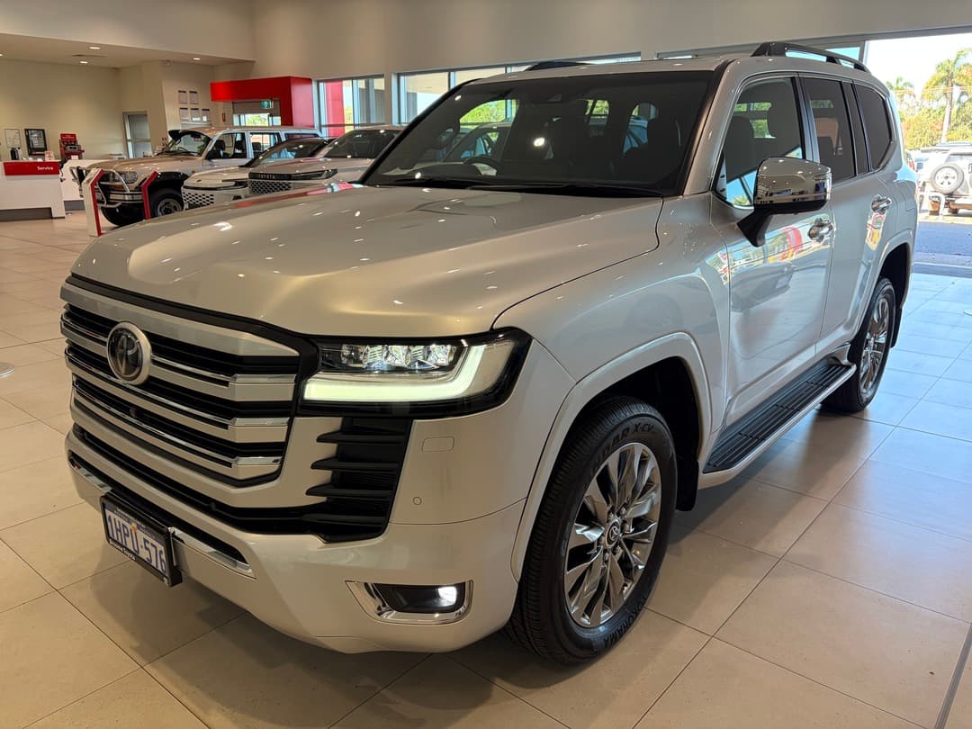 2022 Toyota Landcruiser Sahara ZX in Silver