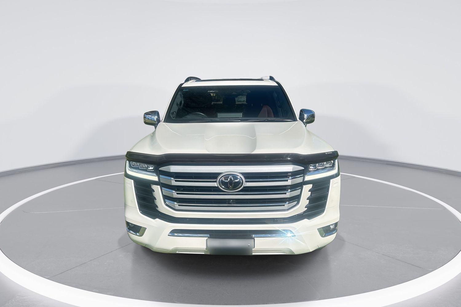 2024 Toyota Landcruiser Sahara ZX in White