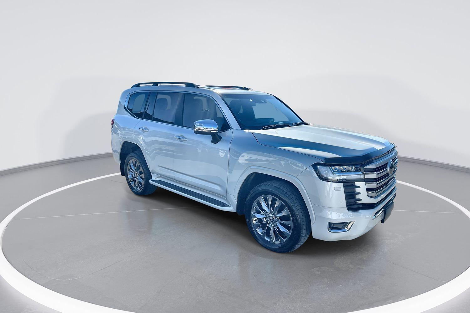 2024 Toyota Landcruiser Sahara ZX in White