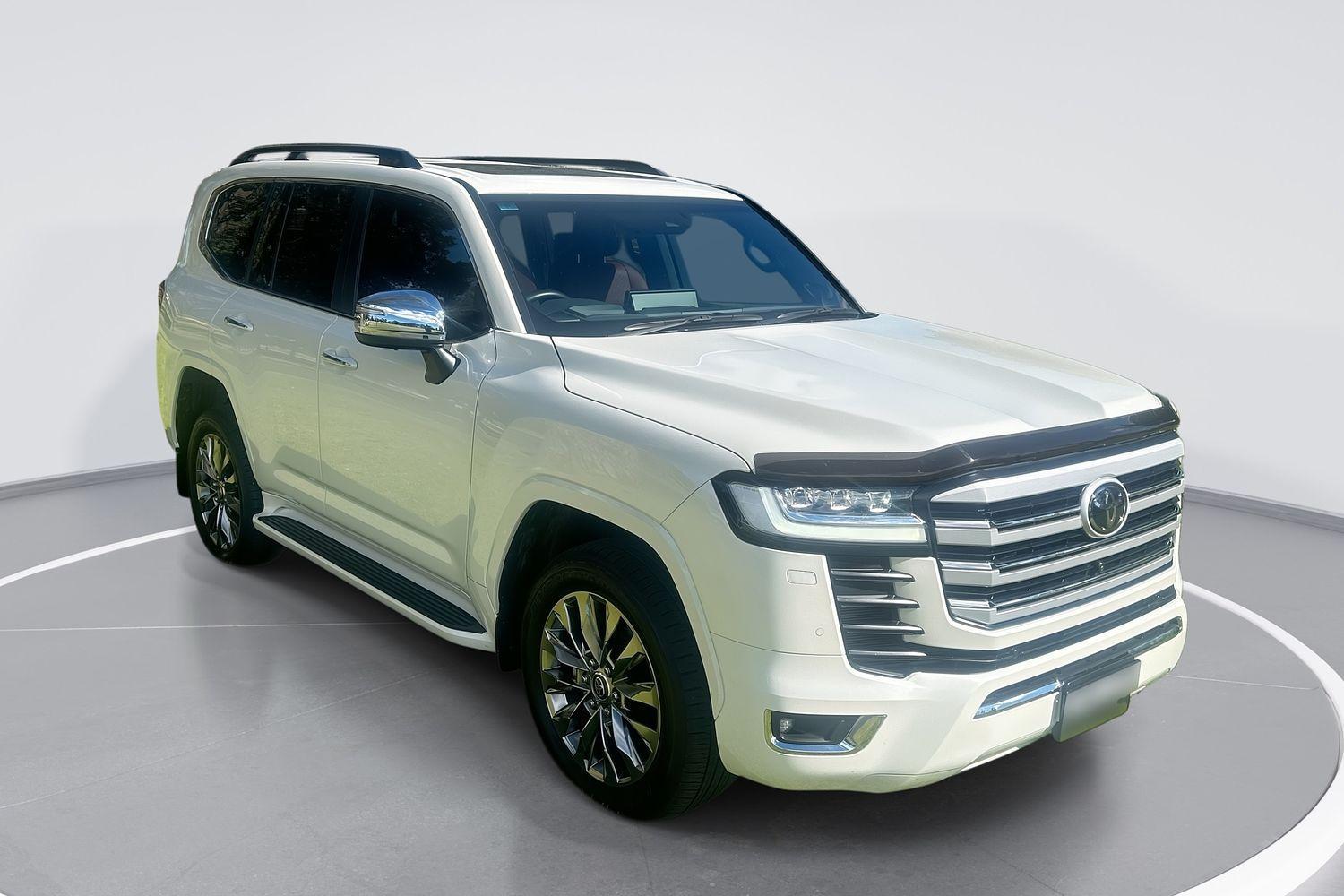 2024 Toyota Landcruiser Sahara ZX in White