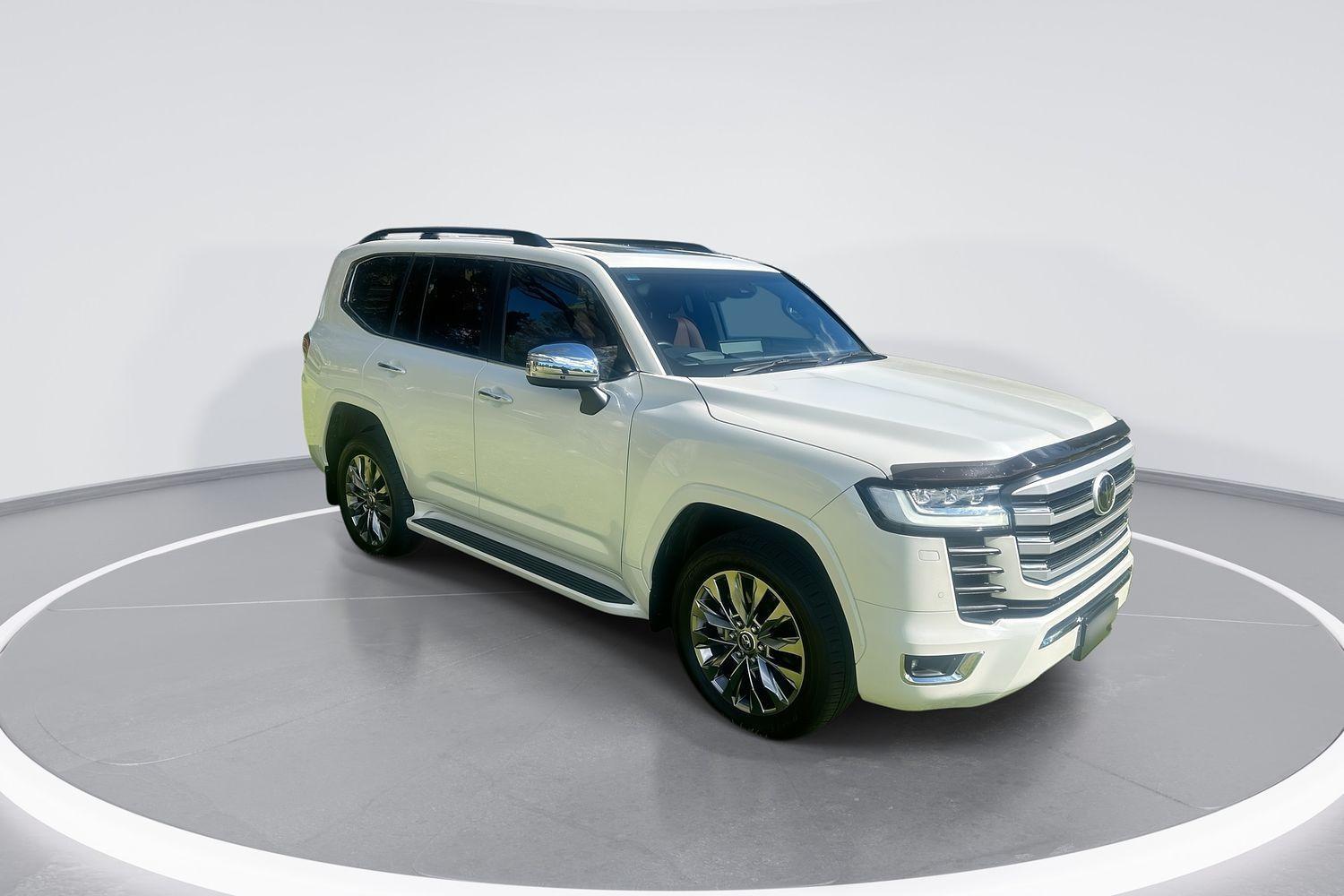 2024 Toyota Landcruiser Sahara ZX in White