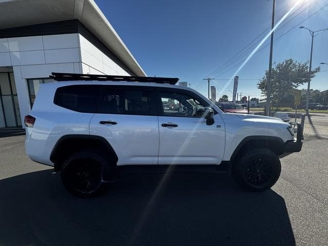 2021 Toyota Landcruiser GR-S in White
