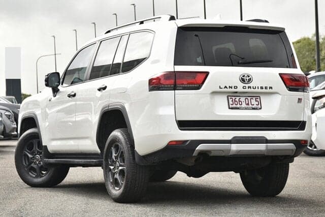 2022 Toyota Landcruiser GR-S in White