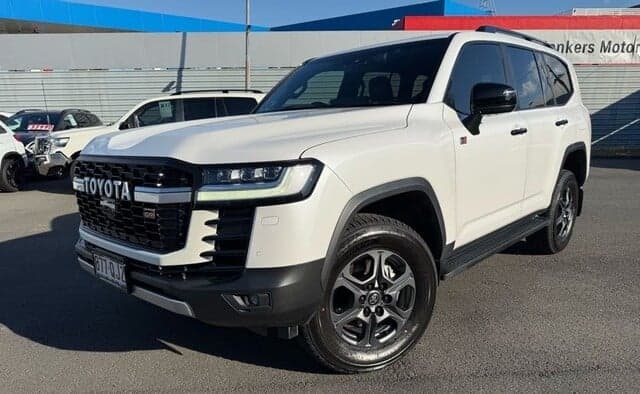 2023 Toyota Landcruiser GR-S in White